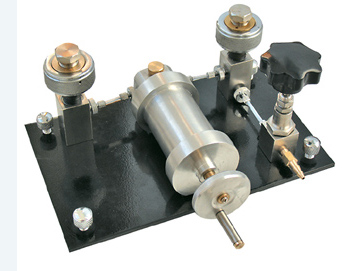 HG系列壓力發(fā)生裝置